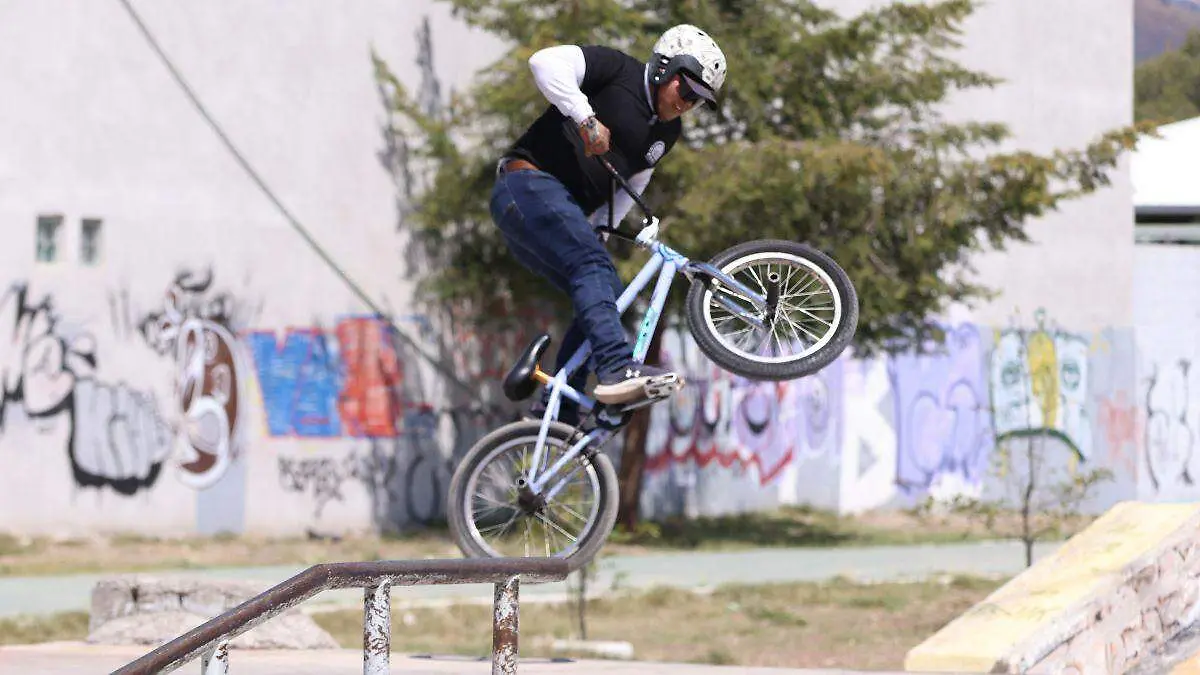 BMX CUE